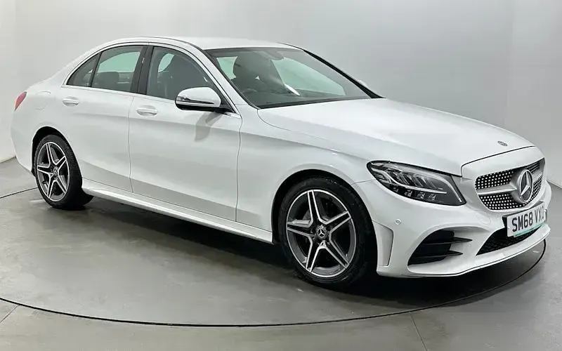 Used Mercedes C200 AMG line 184 HP (135 kW) 2019 Sedan