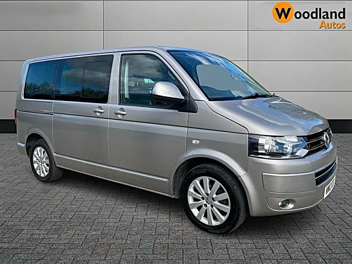Used VW Caravelle Executive 180 HP (132 kW) 2012 Beige Van