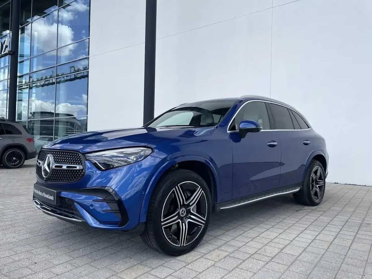 Used Mercedes GLC300de AMG line 2023 Blue SUV