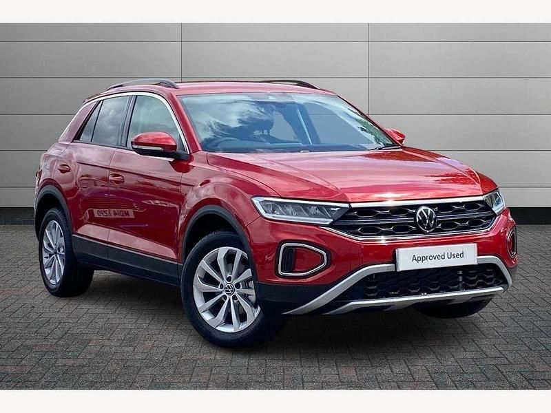 Red New 2025 VW T-Roc Match SUV | £26,450 (A bit pricey) - Image 1/3