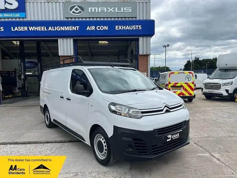 Used Citroën Dispatch 2022 White MPV