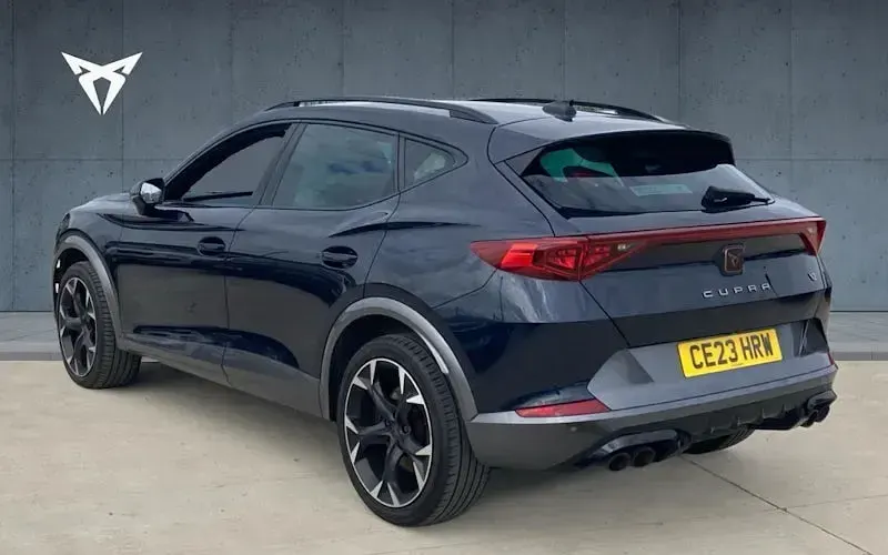 Begagnad Cupra Formentor VZ2 310 HK (228 kW) 2023 Blå SUV