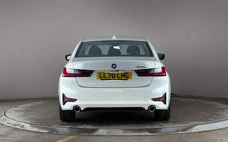 Used BMW 330e Sport Line 292 HP (214 kW) 2020 White Sedan
