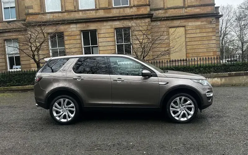 Used Land Rover Discovery 5 HSE Luxury 179 HP (131 kW) 2019 SUV
