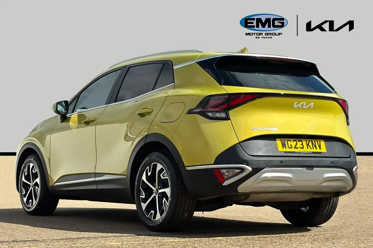 Used Kia Sportage 148 HP (108 kW) 2023 Yellow SUV