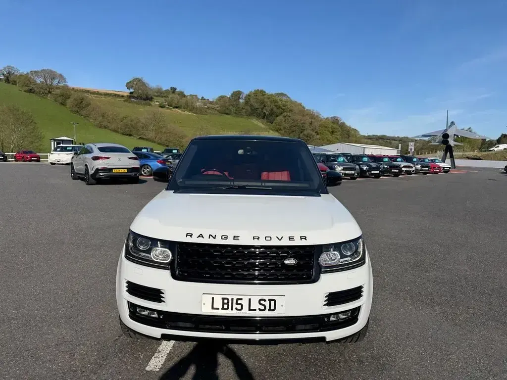 Used Land Rover Range Rover Autobiography 306 HP (225 kW) 2015 White SUV