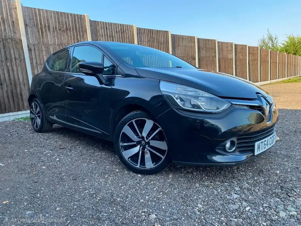 Used Renault Clio Dynamique 90 HP (66 kW) 2014 Black Hatchback