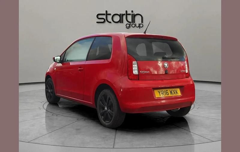 Used Skoda Citigo Colour Edition 58 HP (42 kW) 2016 Red Hatchback