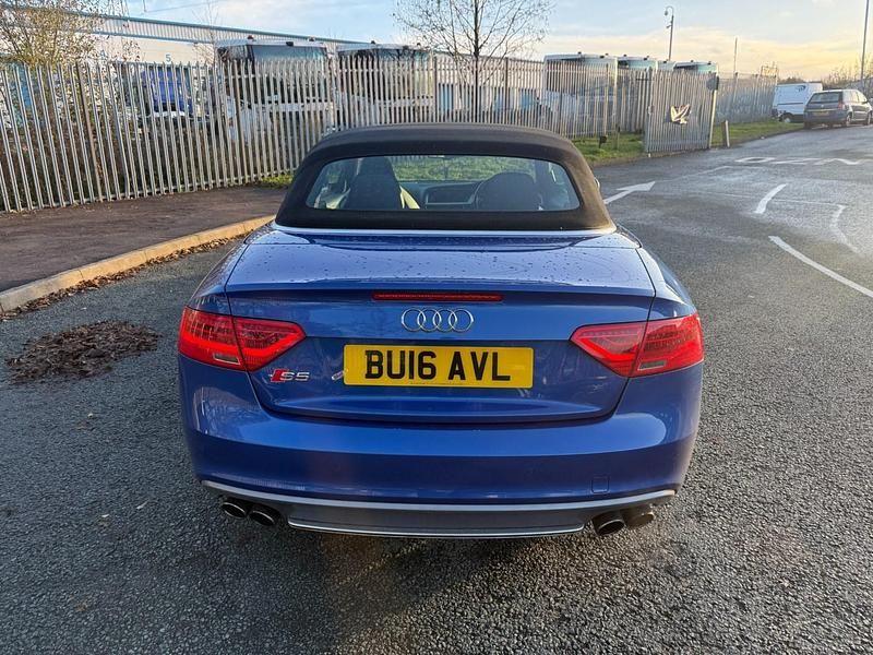 Begagnad Audi A5 Cabriolet Design 272 HK (200 kW) 2016 Blå Cab