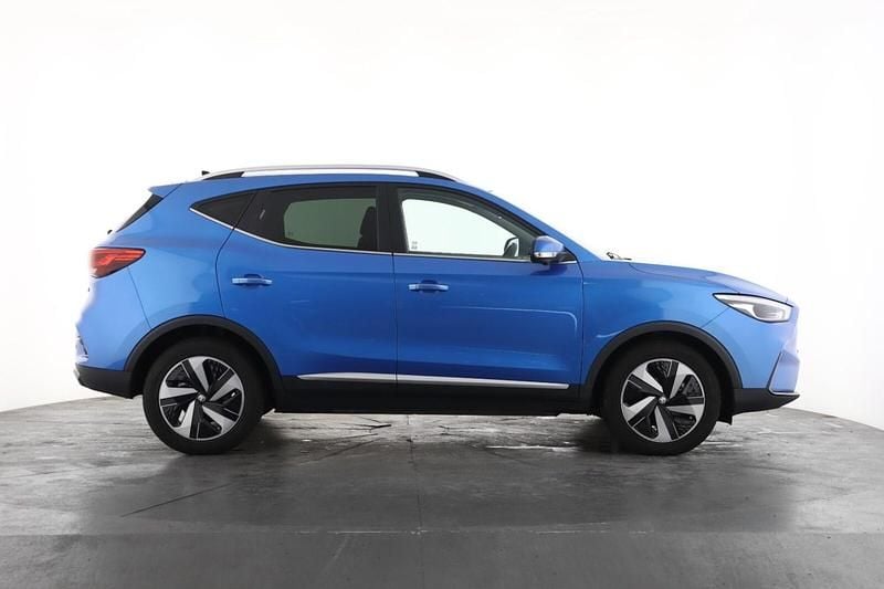 Used MG ZS Trophy 114 kW (156 HP) 2023 Blue SUV