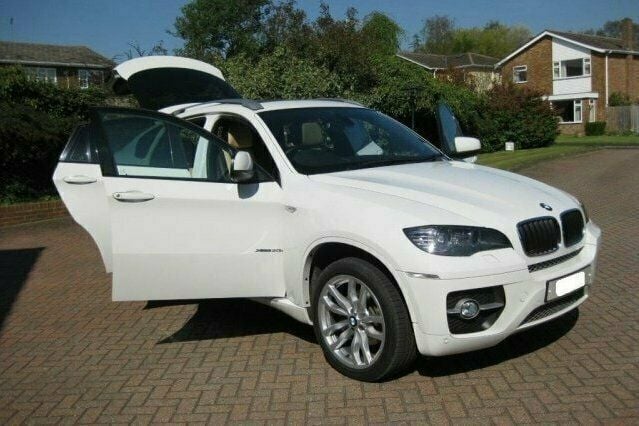 Used 2011 BMW X6 SUV | £36,900 - Image 1/4