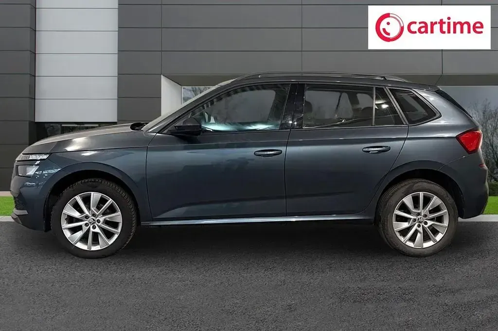 Begagnad Skoda Kamiq SE 150 HK (110 kW) 2021 Grå SUV