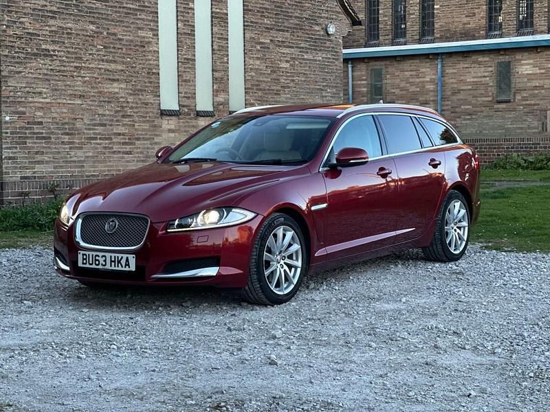 Red Used 2013 Jaguar XF Premium Luxury Sedan | £6,350 (A bit pricey) - Image 1/4