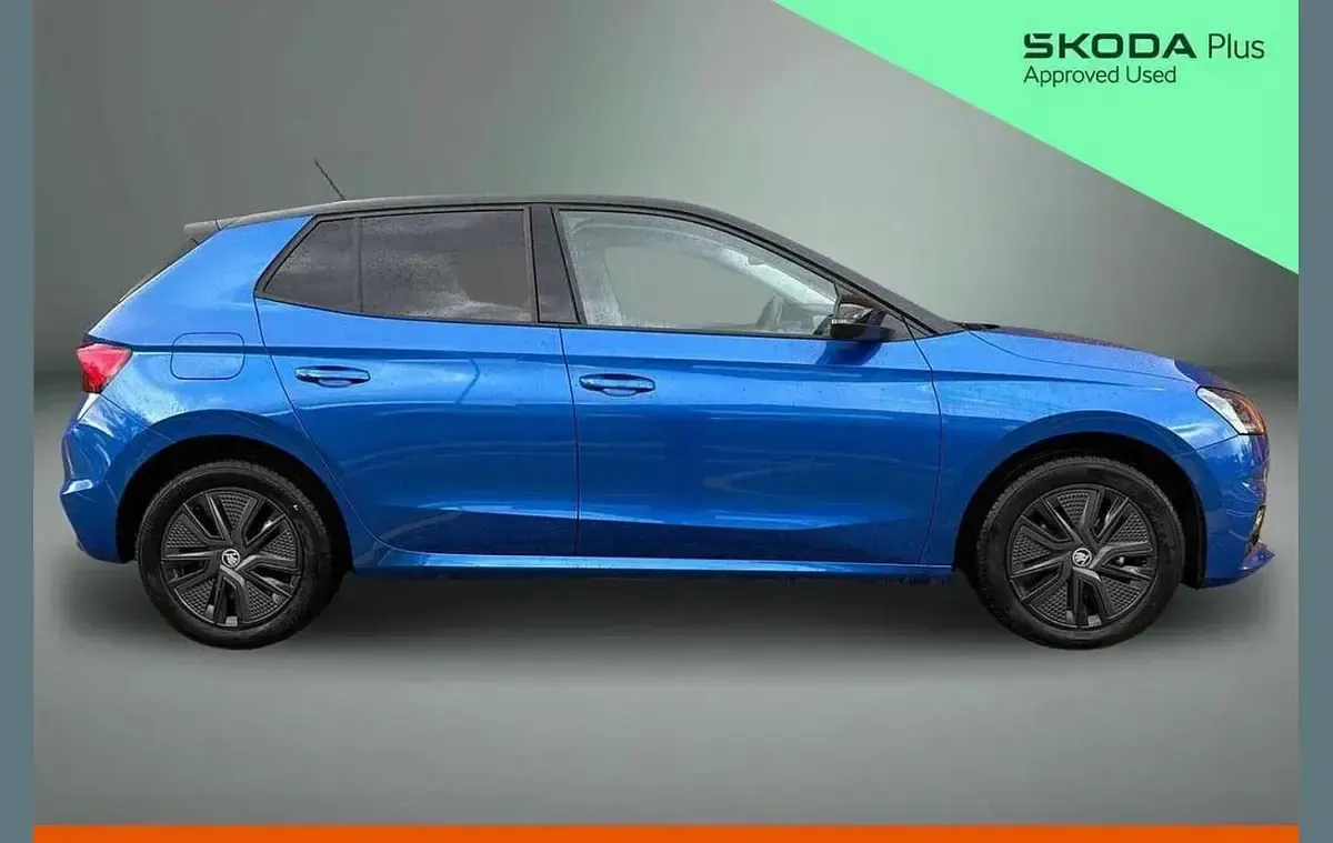 Used Skoda Fabia Design Edition 94 HP (69 kW) 2025 Race blue metallic black magic pearl effect Hatchback