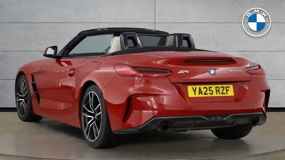 Used BMW Z4 M Sport 194 HP (142 kW) 2025 Red Cabriolet