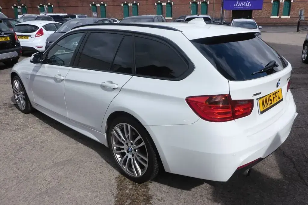 Used BMW 320 M Sport 2015 White Estate