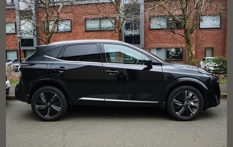 Used Nissan Qashqai Tekna 138 HP (101 kW) 2025 Black SUV