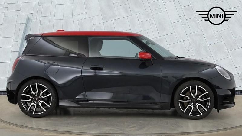 Used Mini Cooper SE Hatch 158 kW (215 HP) 2024 Grey Hatchback