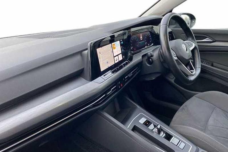 Used VW Golf VII 150 HP (110 kW) 2021 Hatchback