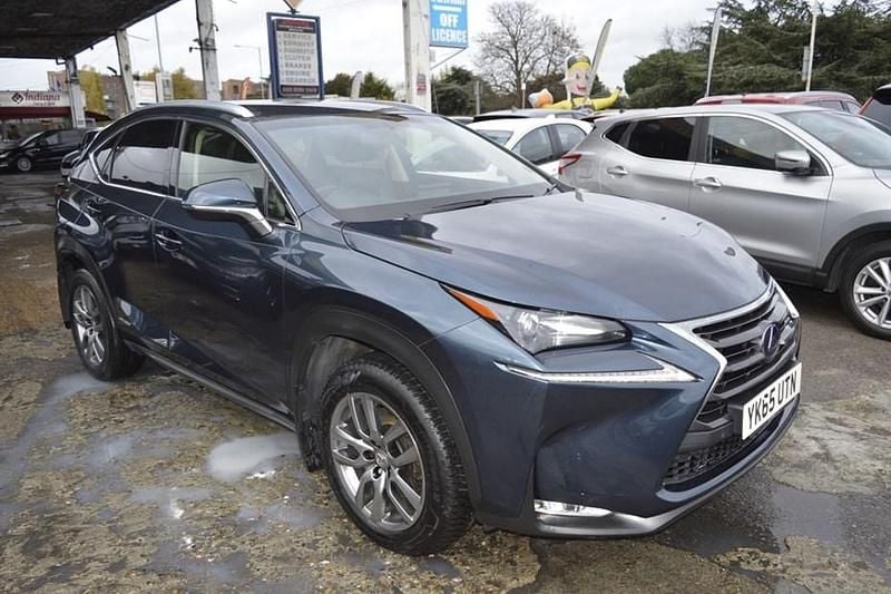Used Lexus NX300h Luxury Line 197 HP (144 kW) 2015 Blue SUV