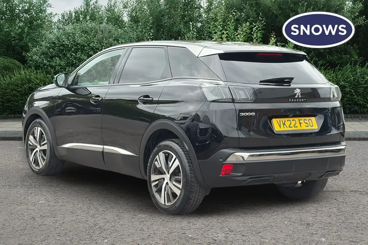 Used Peugeot 3008 Allure 131 HP (96 kW) 2022 Black SUV