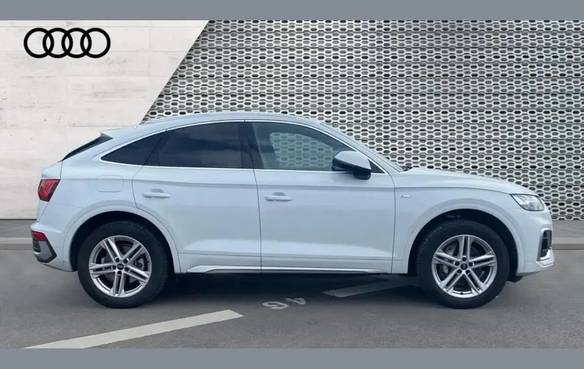 Used Audi Q5 S-Line 299 HP (219 kW) 2023 White SUV
