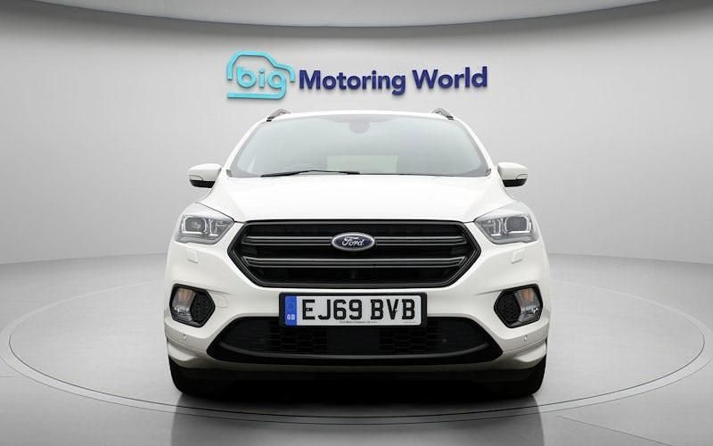 Used Ford Kuga ST-Line 182 HP (133 kW) 2019 White SUV