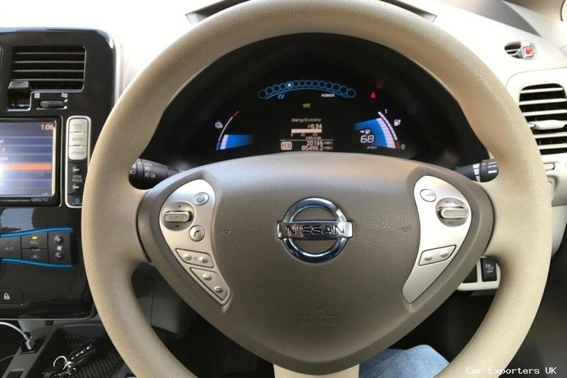 Used Nissan Leaf 58 kW (80 HP) 2012 Hatchback