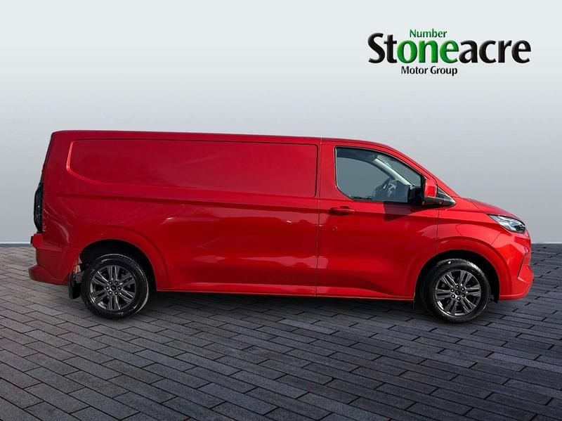 Used Ford Transit Custom Limited 136 HP (100 kW) 2024 Red Van