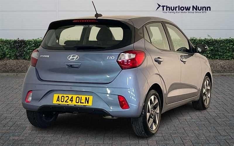 Used Hyundai i10 Advanced 67 HP (49 kW) 2024 Meta blue Hatchback