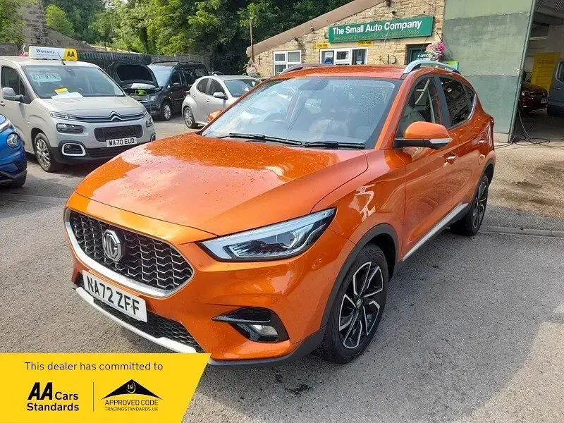 Used MG ZS Exclusive 111 HP (81 kW) 2023 Orange SUV