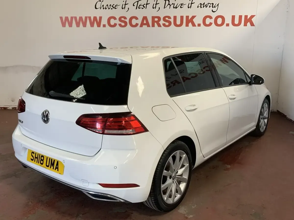 Used VW Golf VII GT 2018 White Hatchback