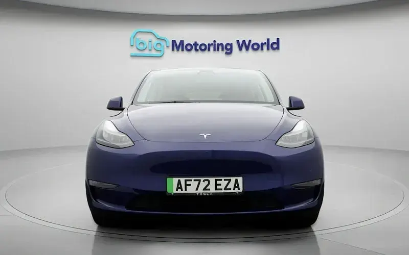 Usado Tesla Model Y Long Range AWD 286 kW (389 HP) 2025 SUV