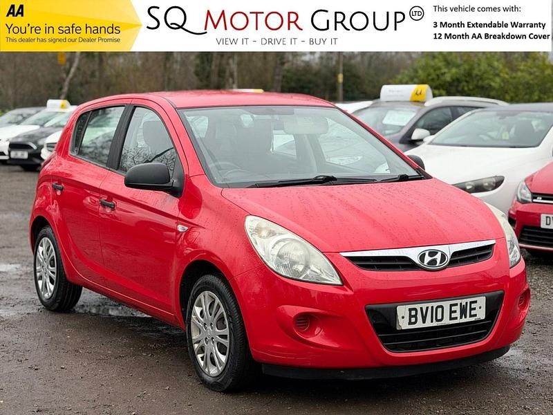 Used Hyundai i20 Classic 2010 Red Hatchback