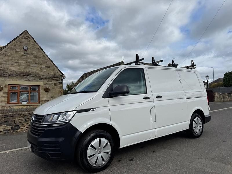 Begagnad VW Transporter Startline 2022 Vit Van