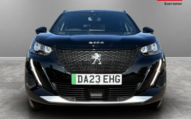 Used Peugeot e-2008 Active+ 100 kW (136 HP) 2023 SUV