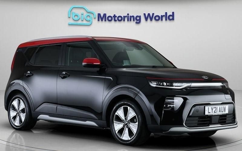 Used Kia Soul First Edition 150 kW (204 HP) 2021 Black SUV