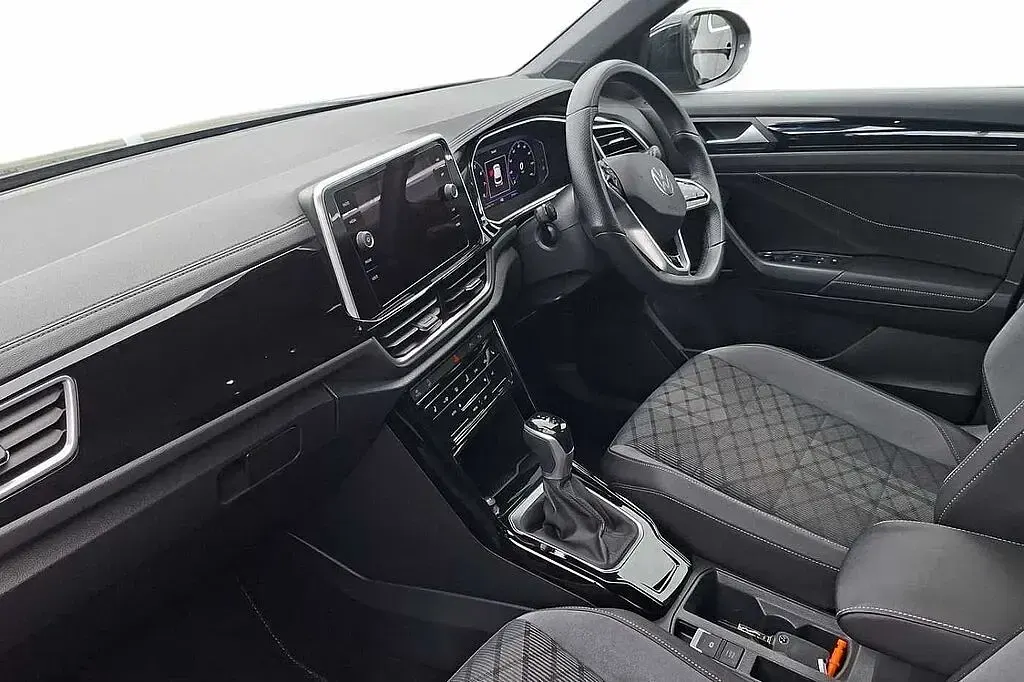 Used VW T-Roc R-line 150 HP (110 kW) 2022 Black SUV