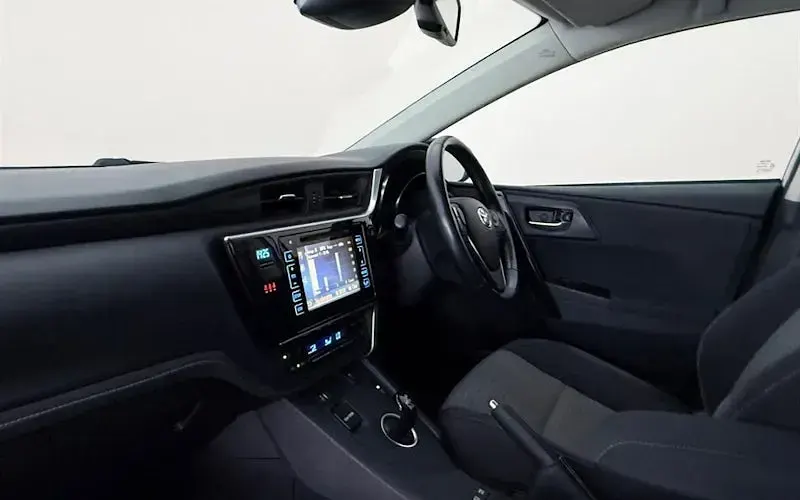 Used Toyota Auris Touring Sports Design 136 HP (100 kW) 2019 Estate
