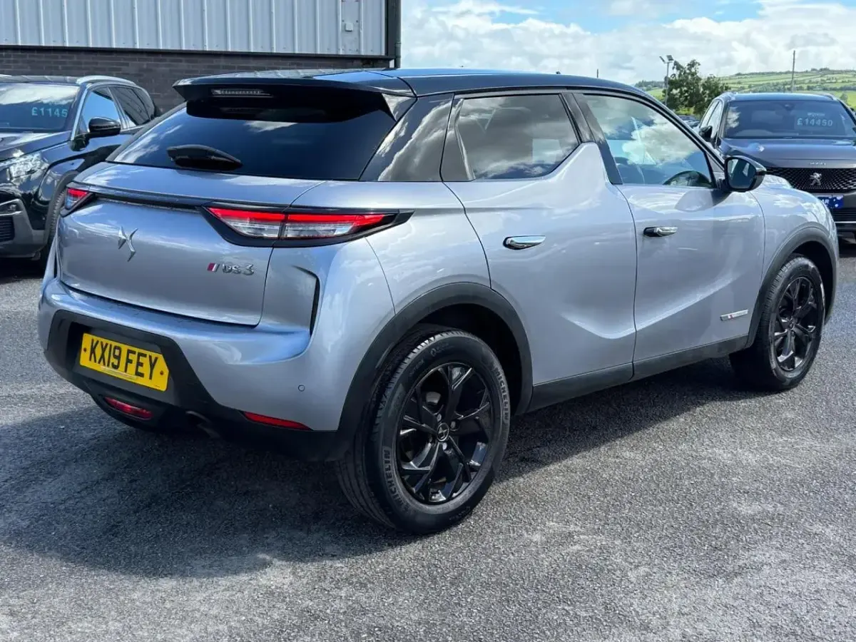 Used DS Automobiles DS3 Crossback Performance 100 HP (73 kW) 2019 Grey SUV