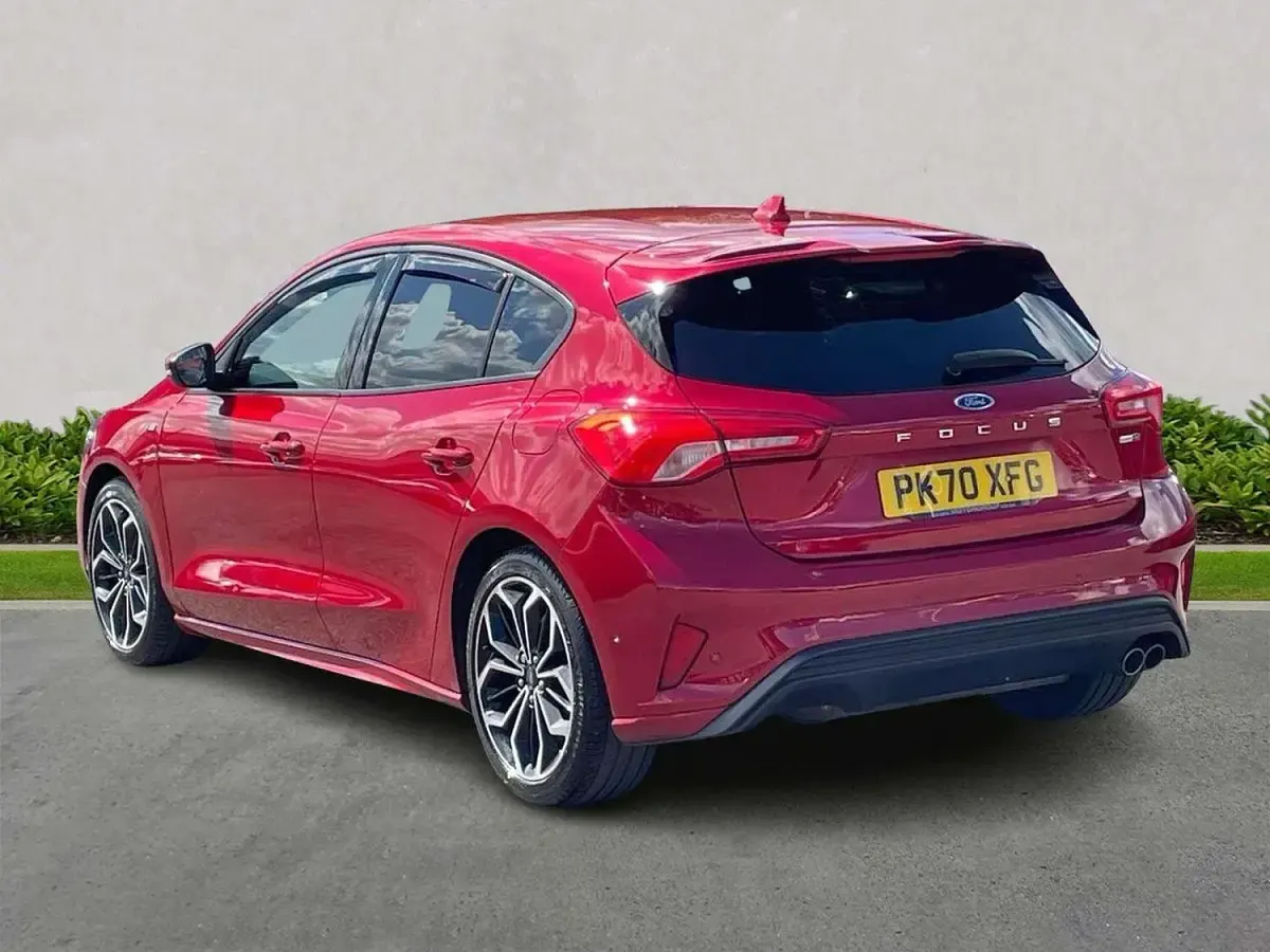 Used Ford Focus ST-Line X 2020 Red Hatchback