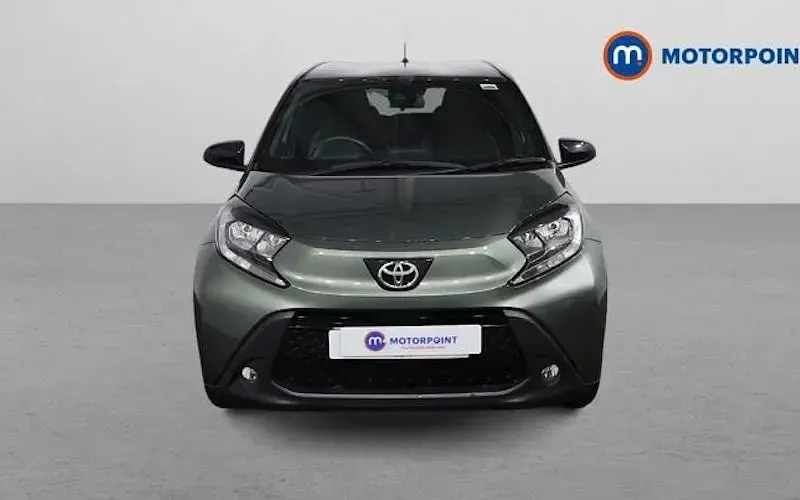 Used Toyota Aygo X 72 HP (52 kW) 2025 SUV