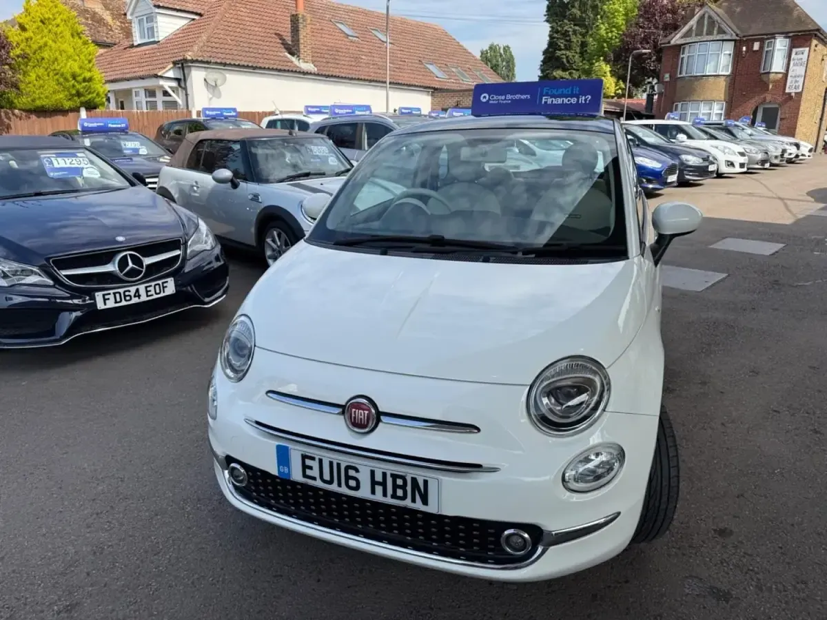 Używany Fiat 500 Lounge 69 KM (50 kW) 2016 Biały Hatchback
