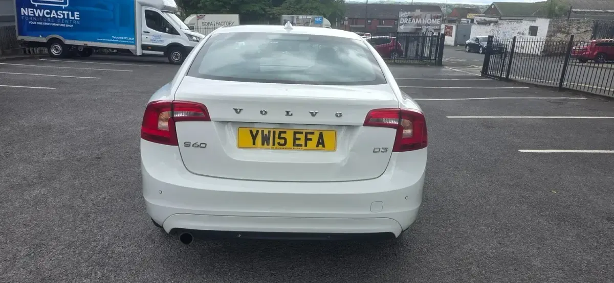 Used Volvo S60 Business Edition 2015 White Sedan