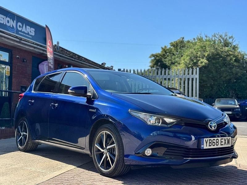Blue Used 2019 Toyota Auris Hybrid Design Hatchback | £12,795 (Fair price) - Image 1/4