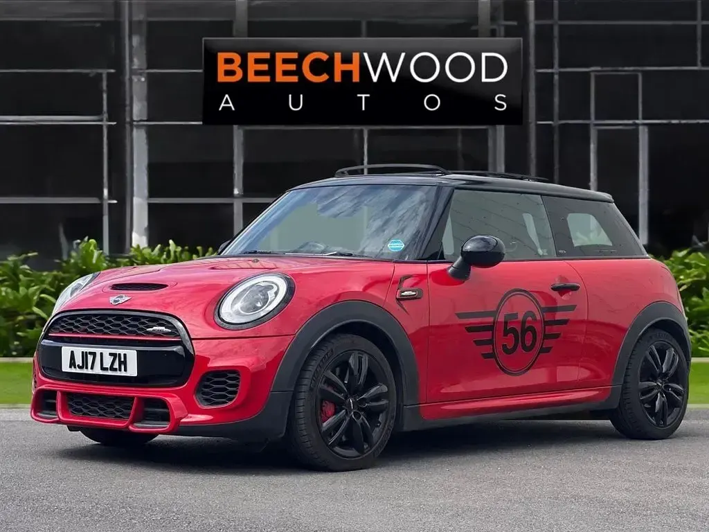 Used Mini John Cooper Works Hatch 231 HP (169 kW) 2017 Red Hatchback