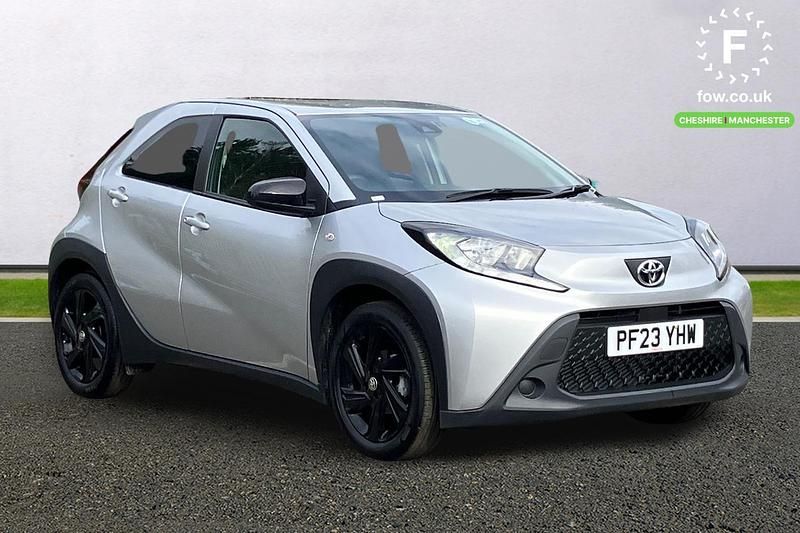 Silver Used 2023 Toyota Aygo X PURE SUV | £14,599 - Image 1/4