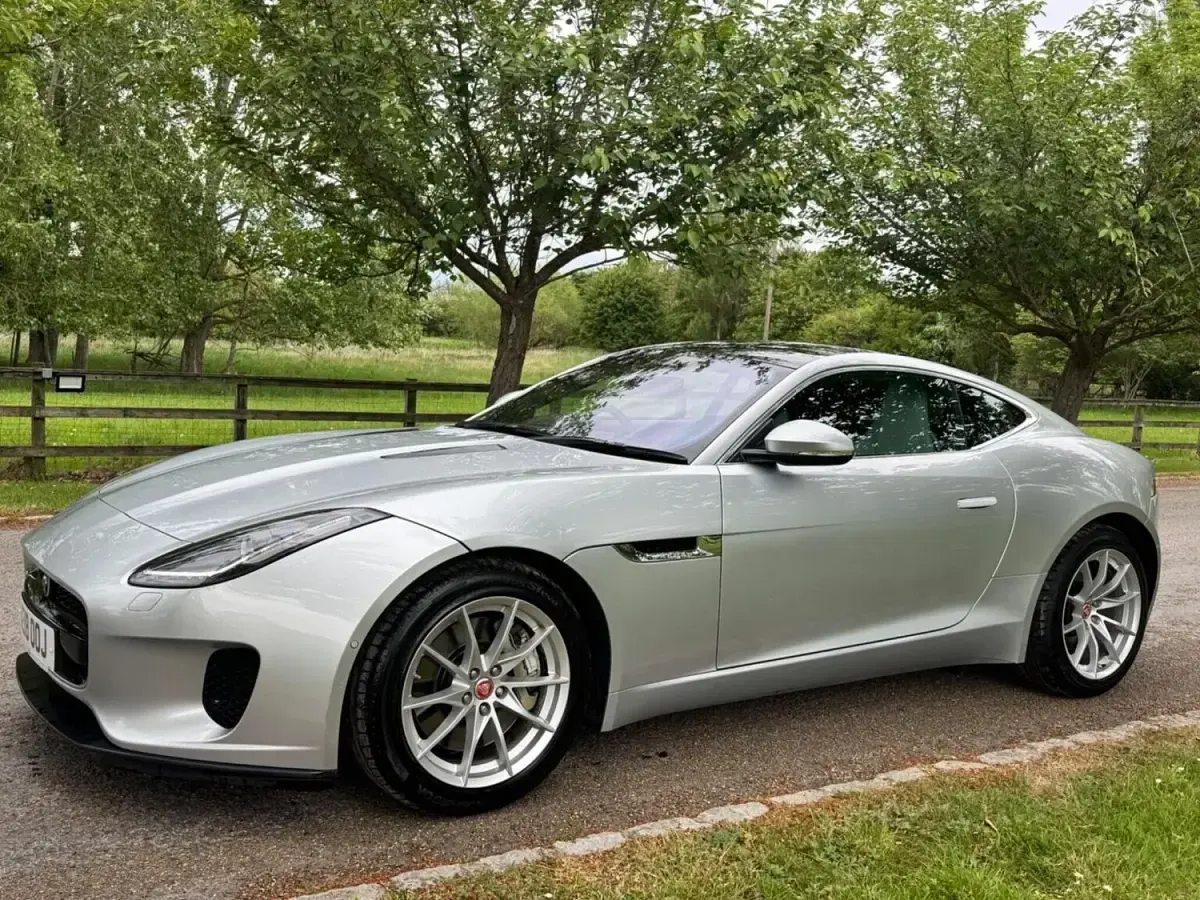 Used Jaguar F-Type S 300 HP (220 kW) 2018 Silver Coupe
