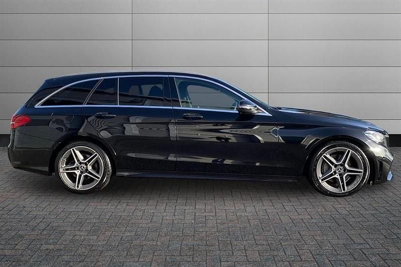 Used Mercedes C220 AMG line 194 HP (142 kW) 2019 Obsidian black Estate