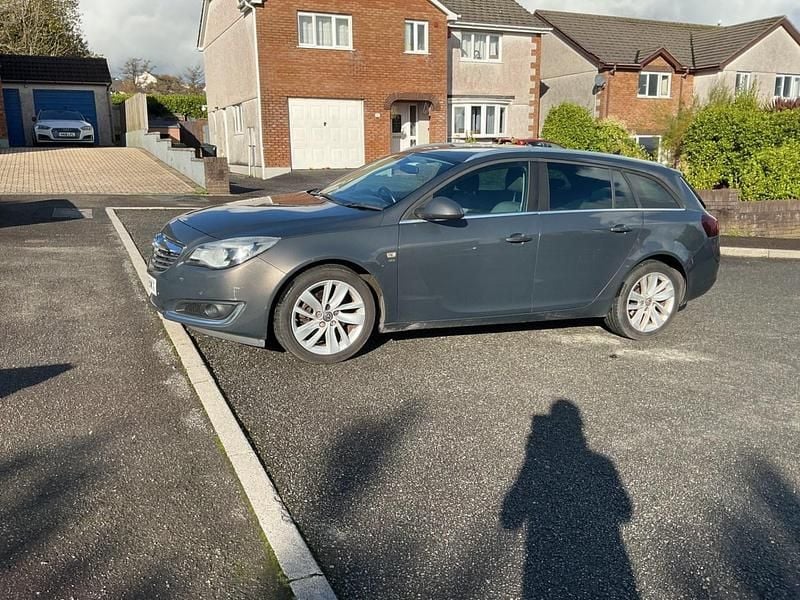 Grey Used 2015 Vauxhall Insignia SRi Estate | £2,500 (Good price) - Image 1/4